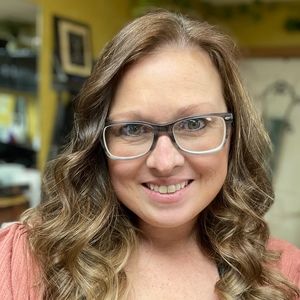 Meet your Posher, Brandie